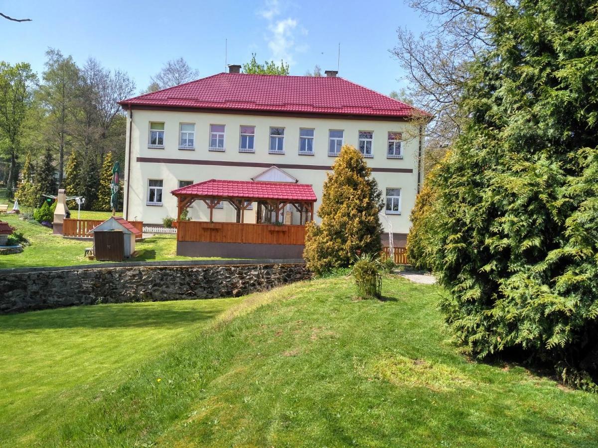 Penzion U Bernardyna Tachov  Exteriör bild